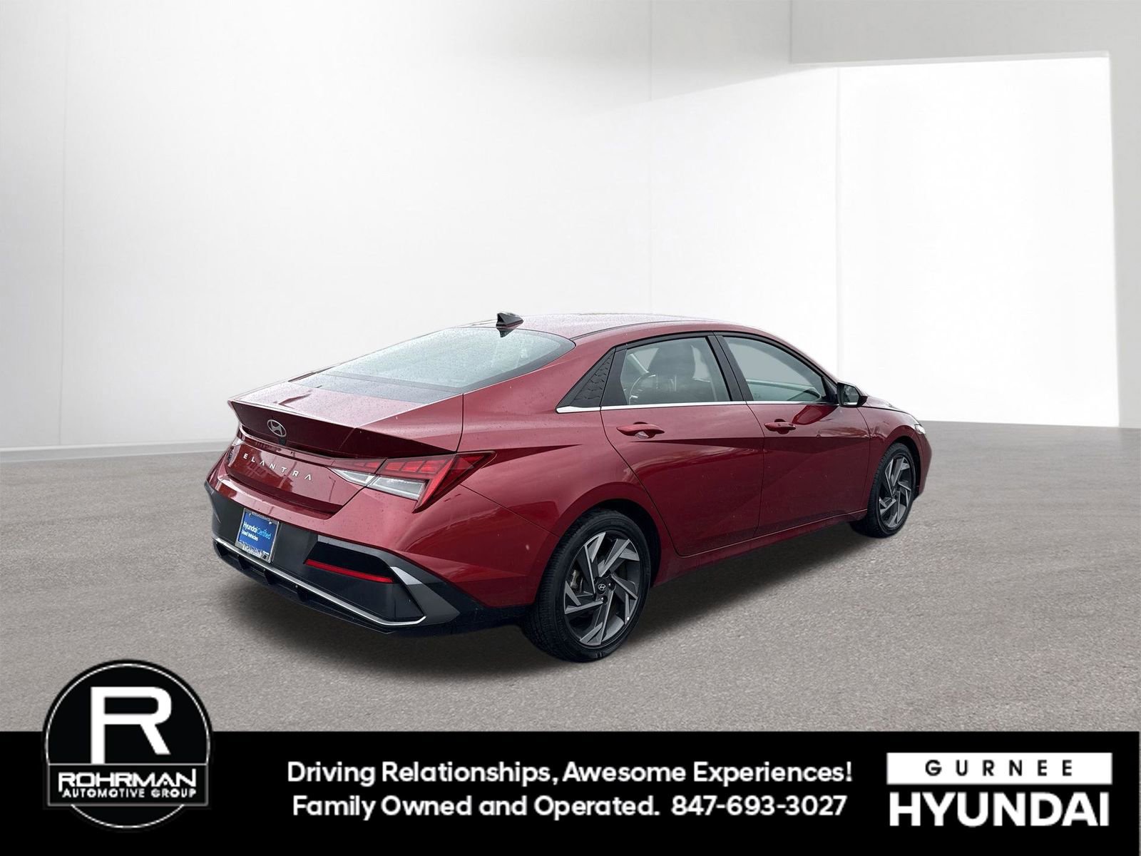 Certified 2024 Hyundai Elantra SEL w/ Convenience Package FWD image 9