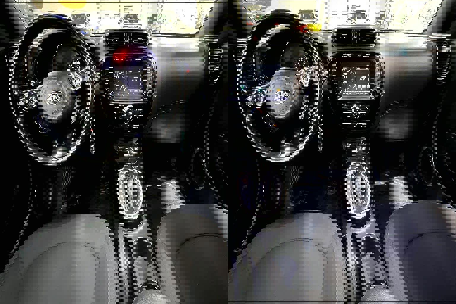 Used 2015 Kia Soul ! w/ Sun & Sound Package image 16