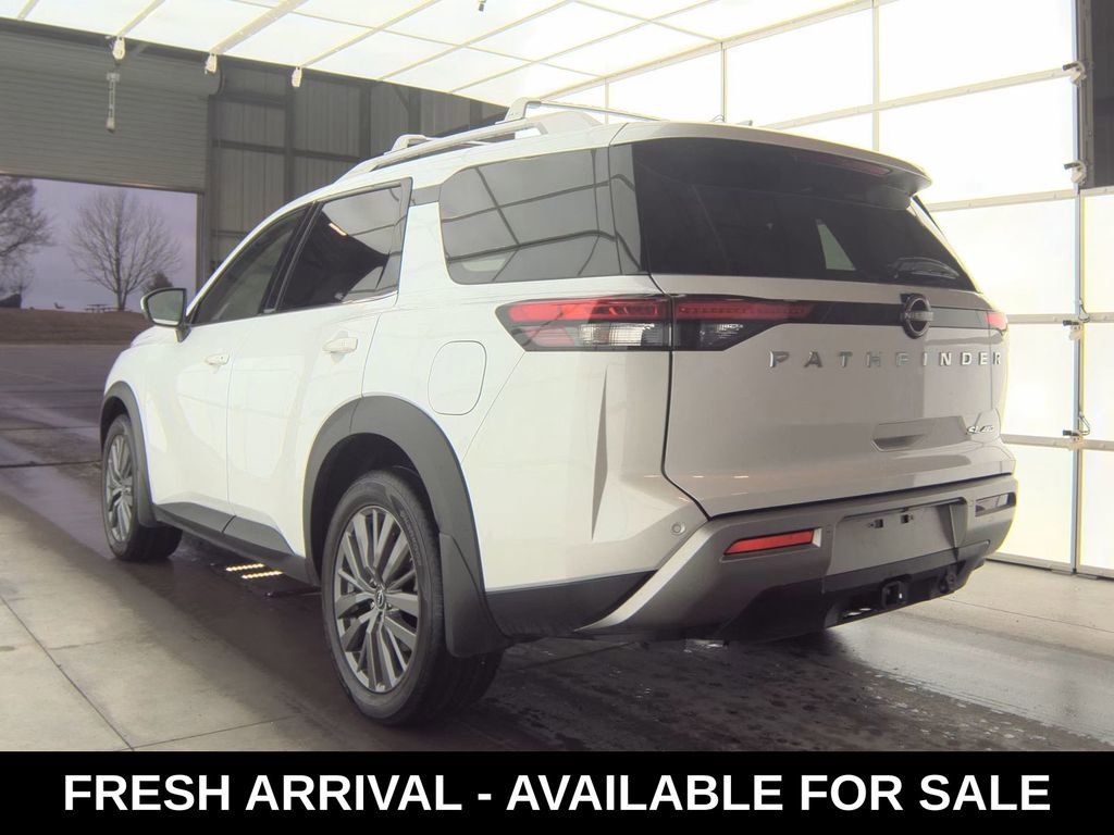 Used 2025 Nissan Pathfinder SL w/ SL Premium Package image 7