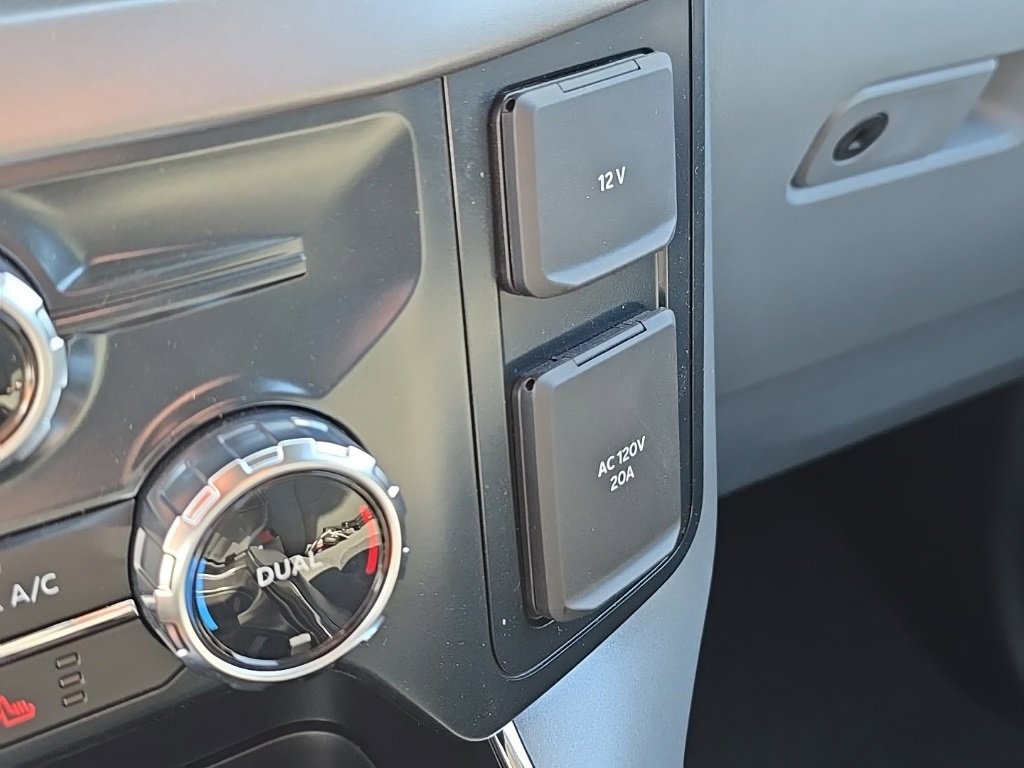 New 2025 Ford F150 Lightning XLT image 56