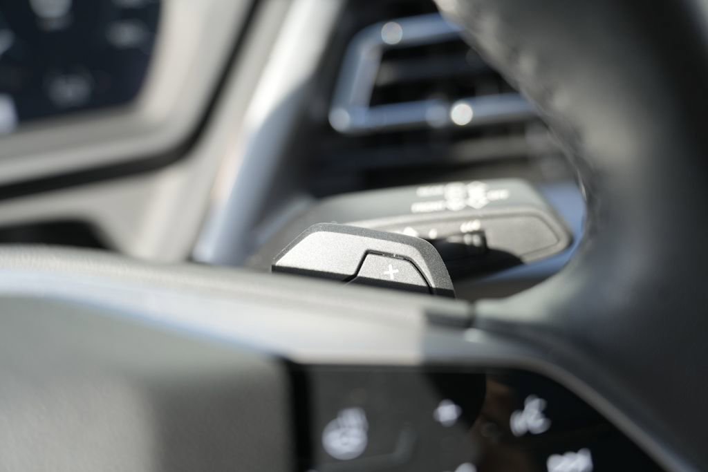 Used 2024 Audi Q4 e-tron Premium Plus w/ Premium Plus image 52