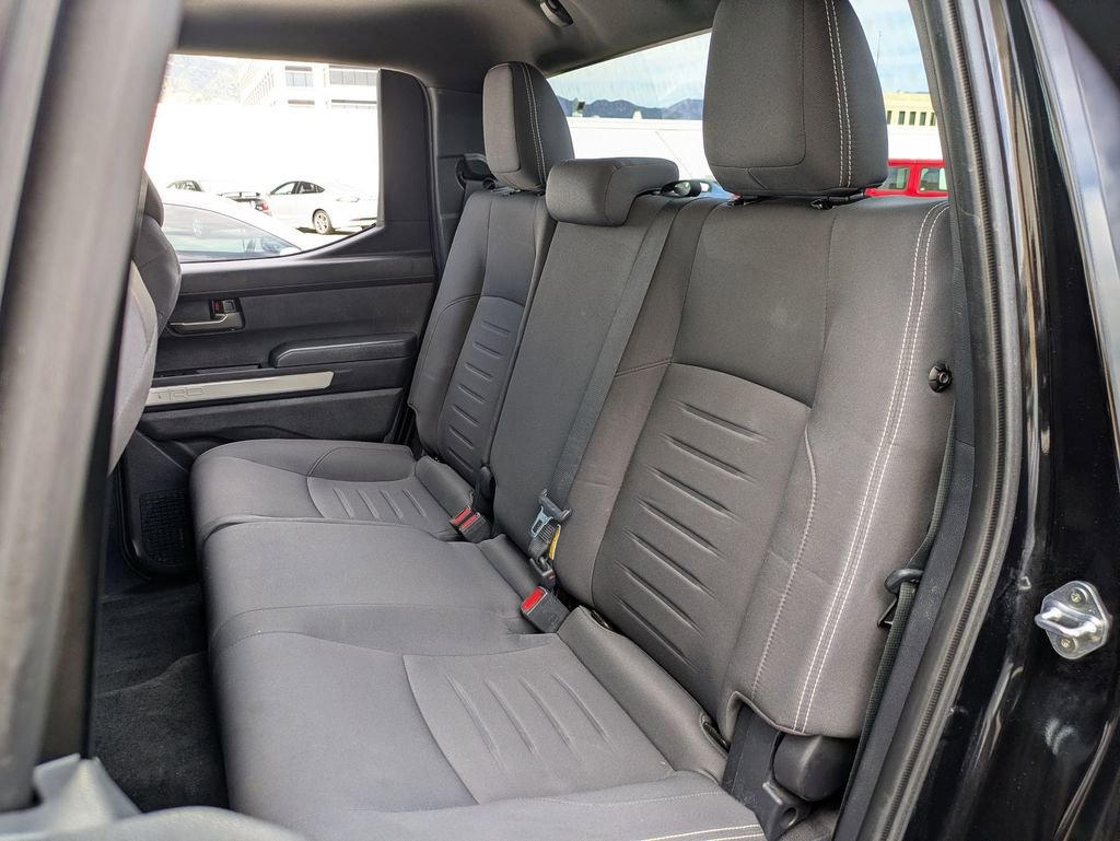 Used 2024 Toyota Tacoma TRD Off-Road image 24