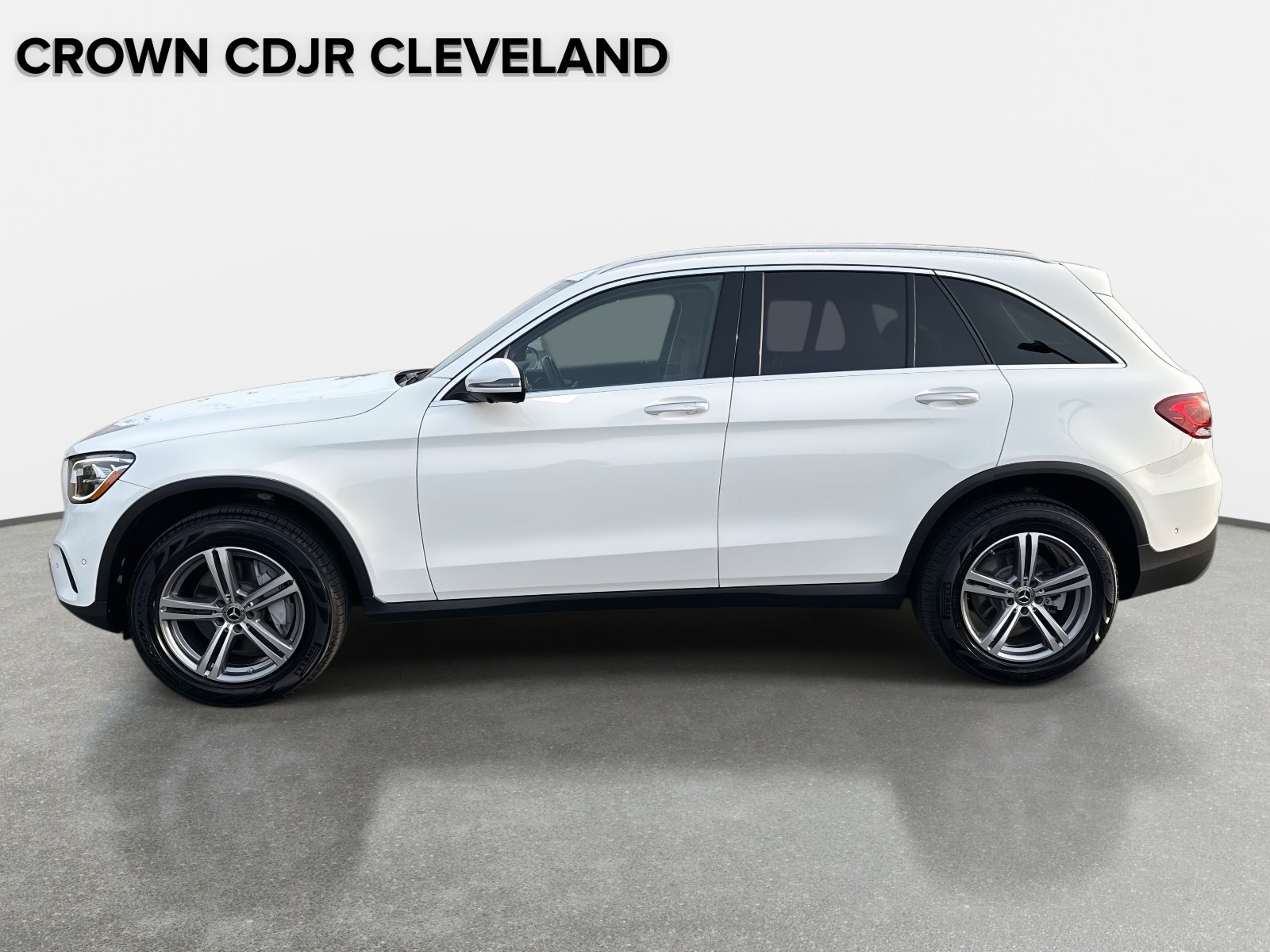 Used 2022 Mercedes-Benz GLC 300 4MATIC w/ Premium Package Lite image 7