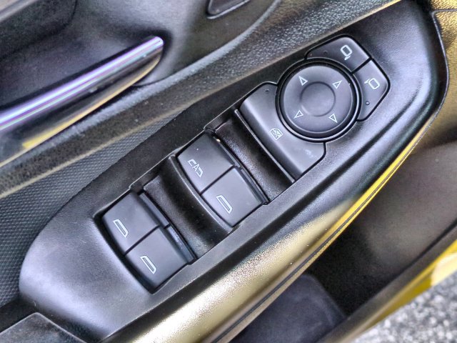 Used 2023 Chevrolet TrailBlazer RS w/ Convenience Package AWD/4WD image 25
