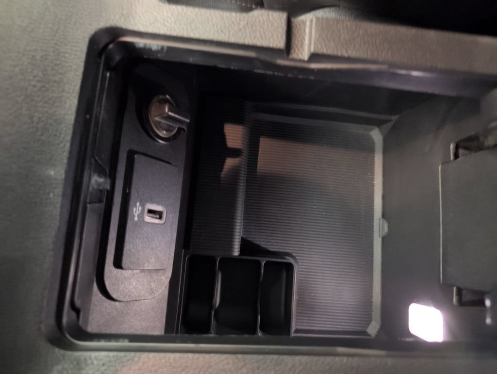 Used 2020 Ford Mustang Premium RWD image 35