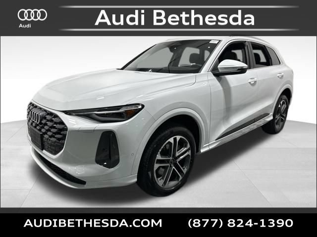 Certified 2025 Audi Q5 Premium w/ Premium Plus AWD/4WD image 3