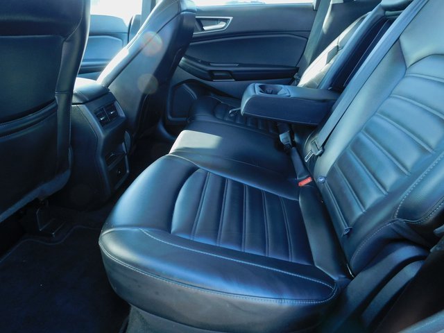 Used 2023 Ford Edge SEL image 20