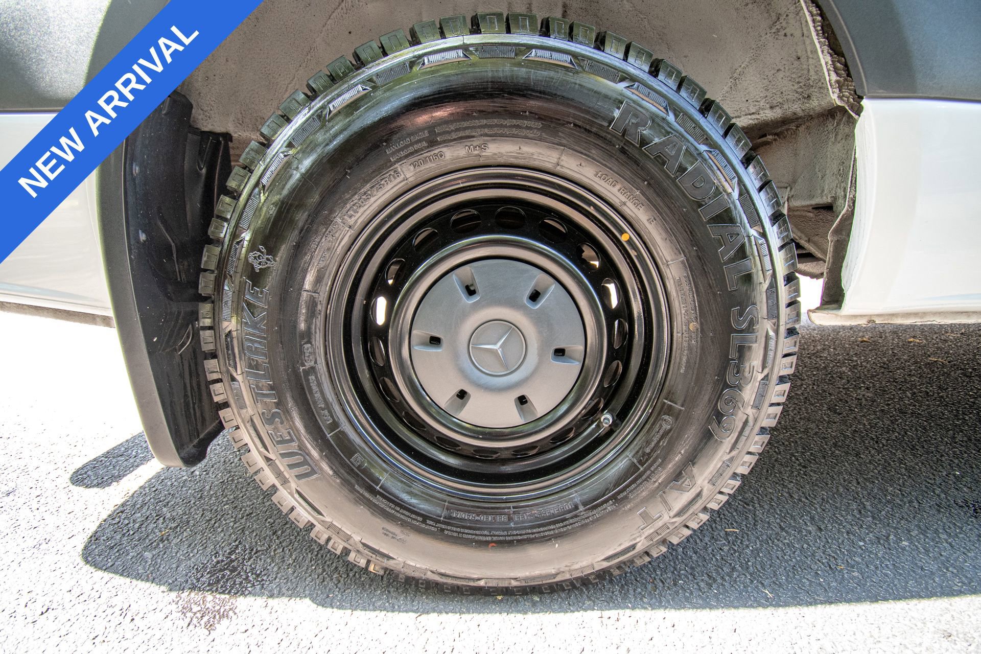 Used 2025 Mercedes-Benz Sprinter 2500 image 19