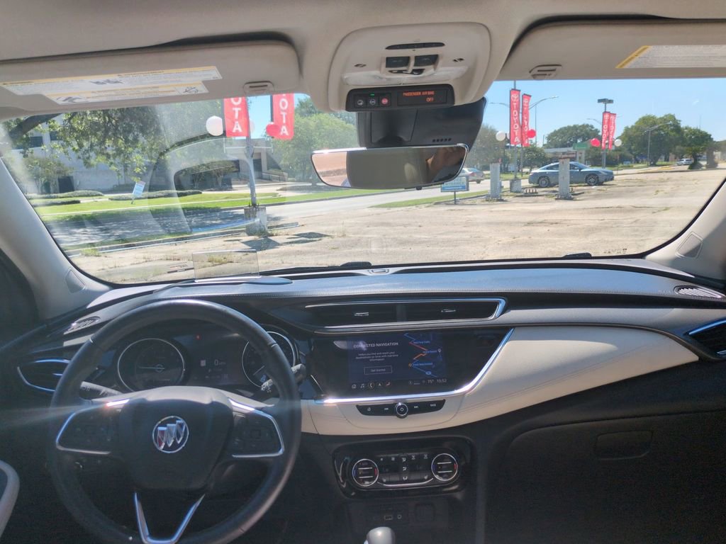 Used 2022 Buick Encore GX Essence w/ Advanced Technology Package AWD/4WD image 30