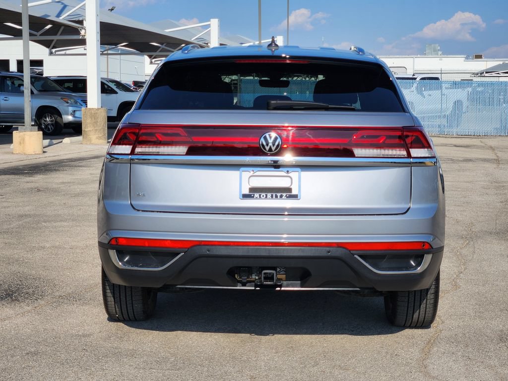 Used 2026 Volkswagen Atlas Cross Sport SE FWD image 6
