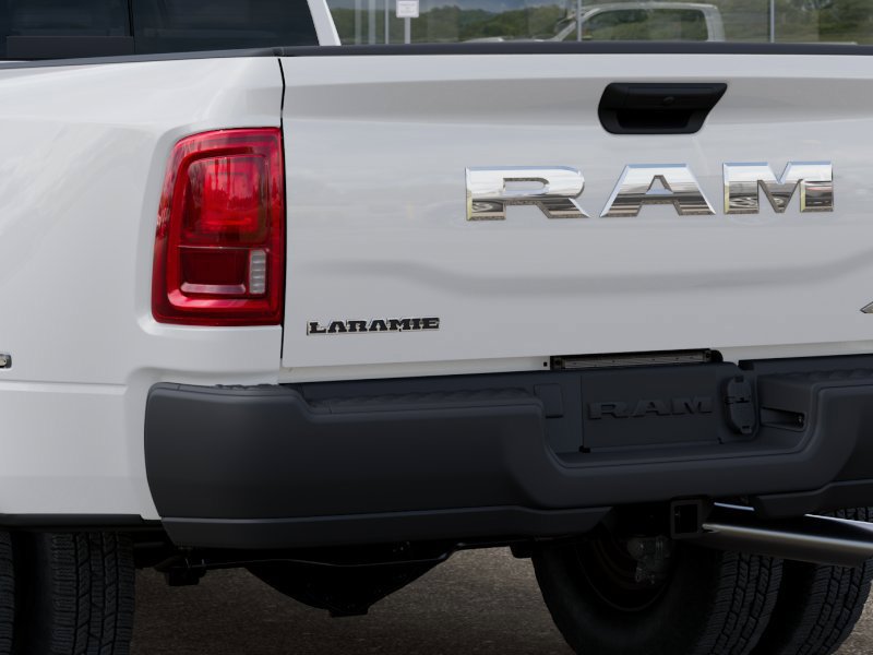 New 2026 RAM 3500 Laramie AWD/4WD image 13