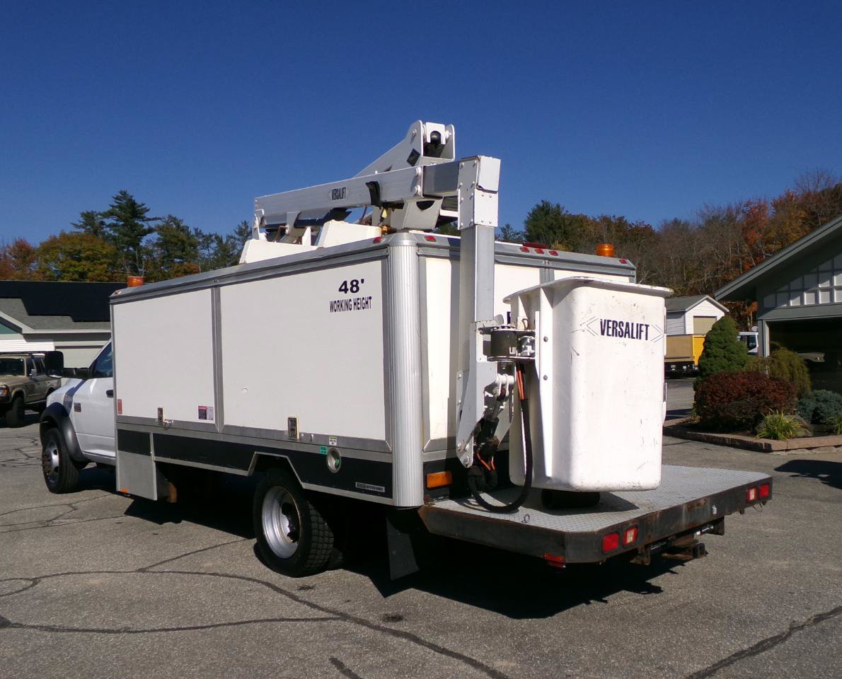 Used 2011 RAM 5500 2WD Regular Cab w/ Cold Weather Group image 14