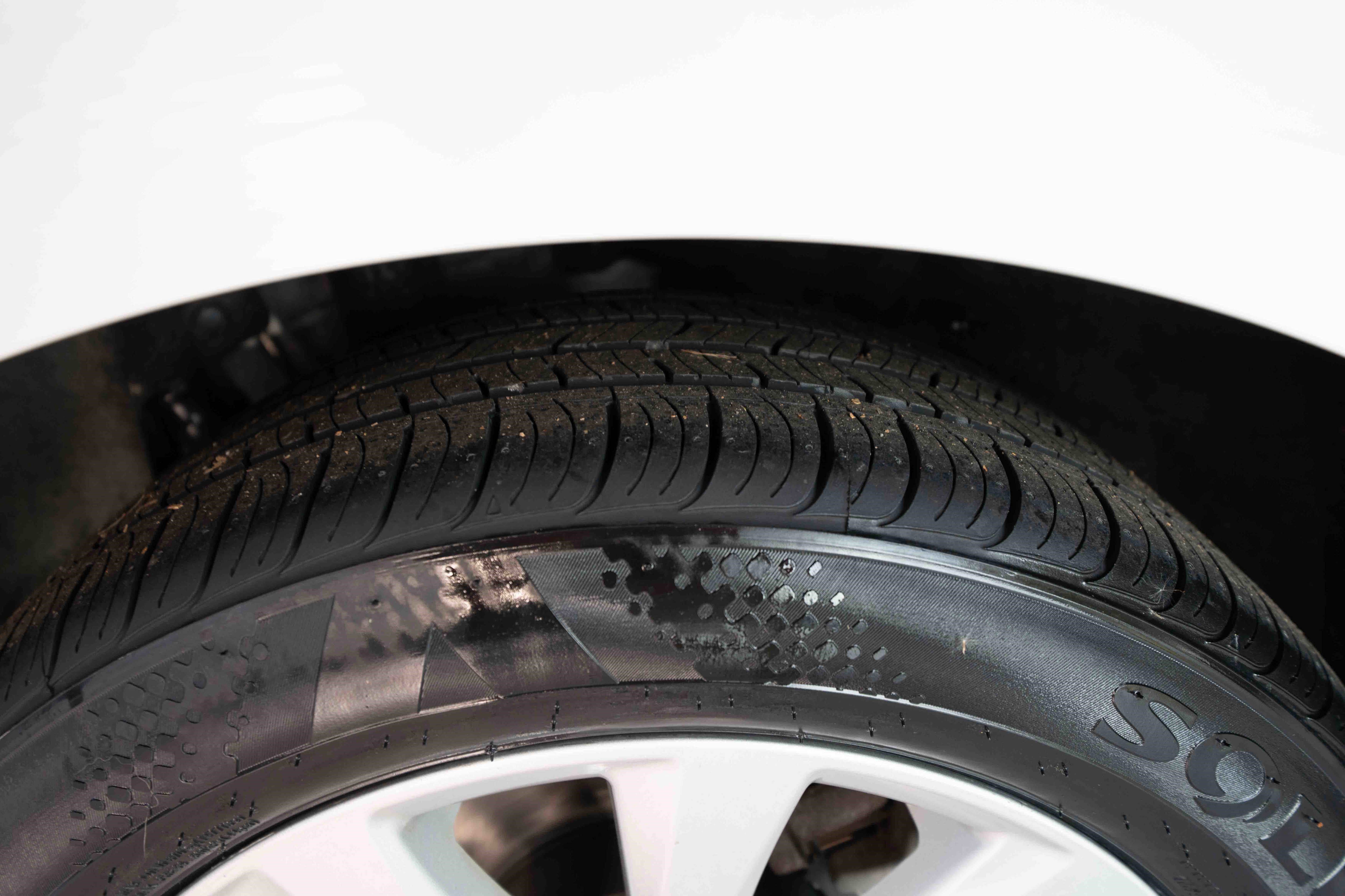 Used 2019 Toyota Camry LE image 29