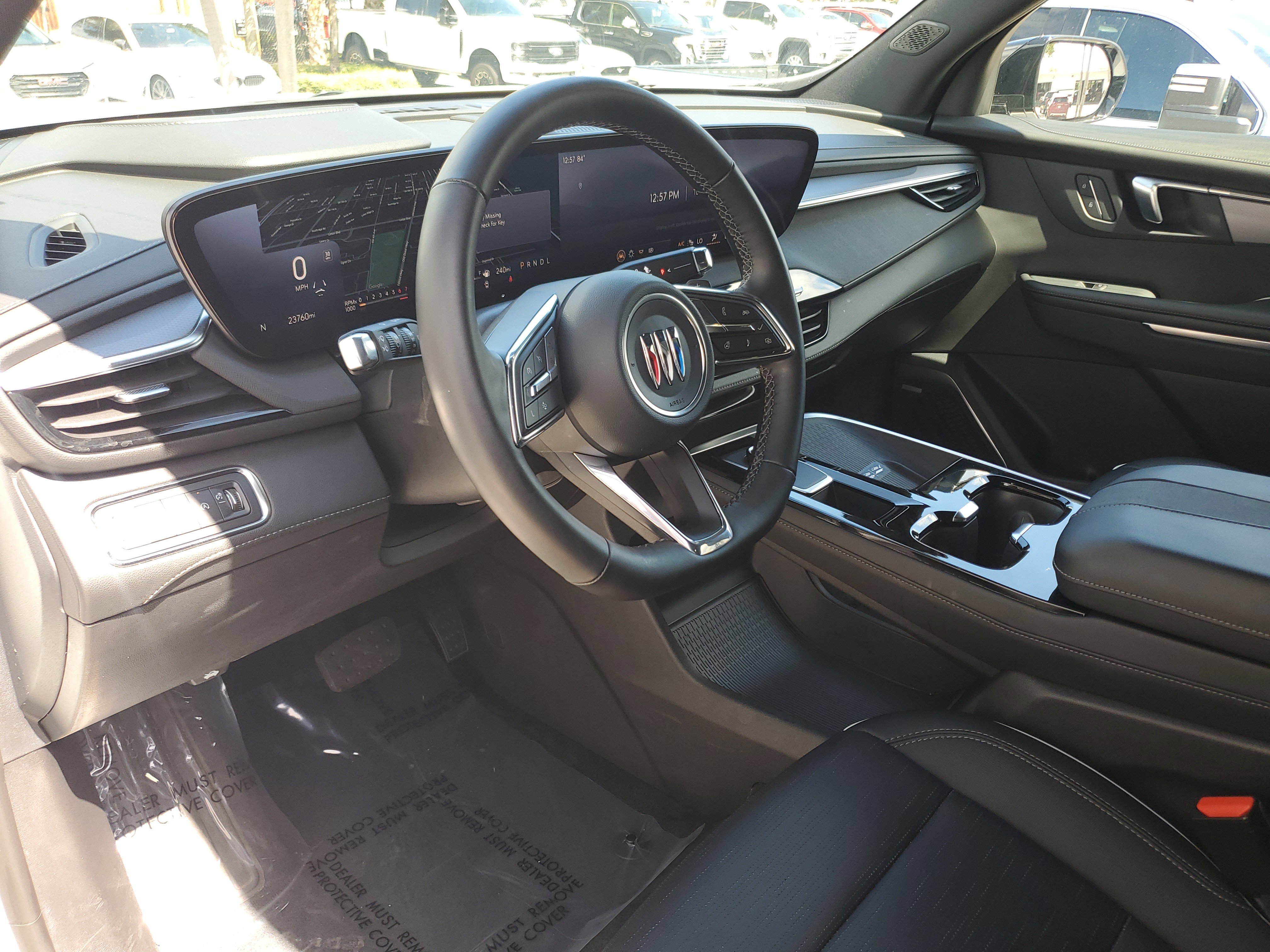 Used 2025 Buick Enclave Sport Touring image 23