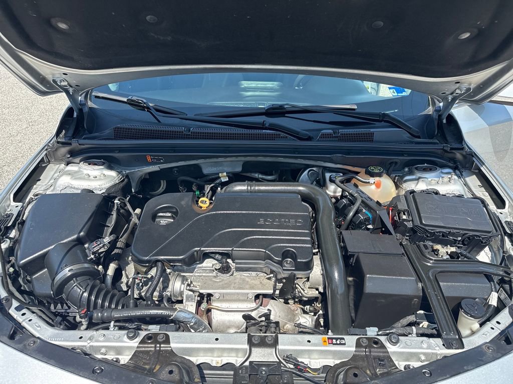 Used 2019 Chevrolet Malibu LT w/ Driver Confidence Package FWD image 22