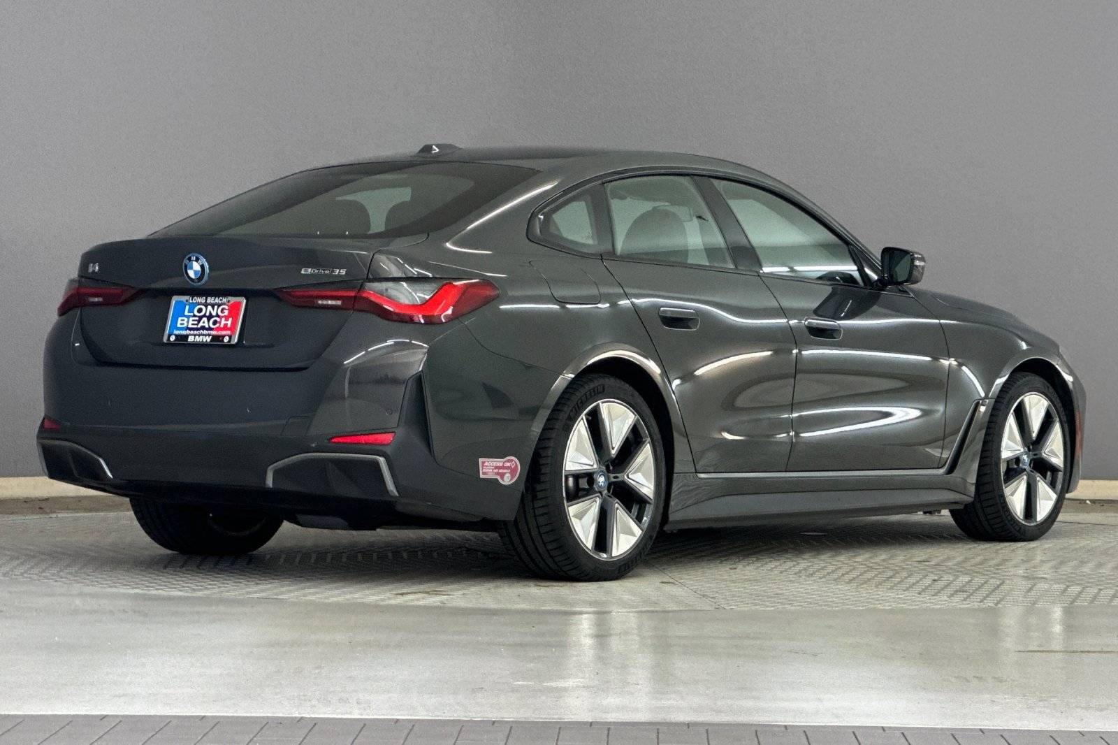 Certified 2023 BMW i4 eDrive35 w/ Premium Package RWD image 8