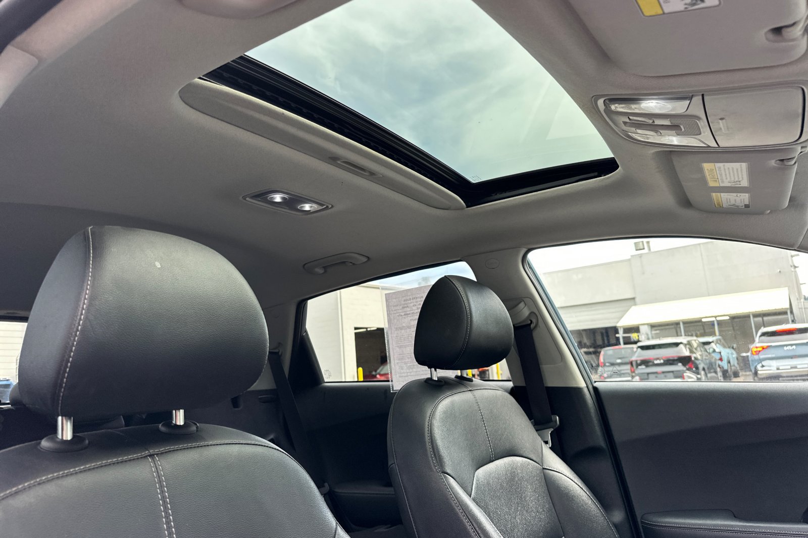Certified 2022 Kia Niro EX Premium FWD image 19