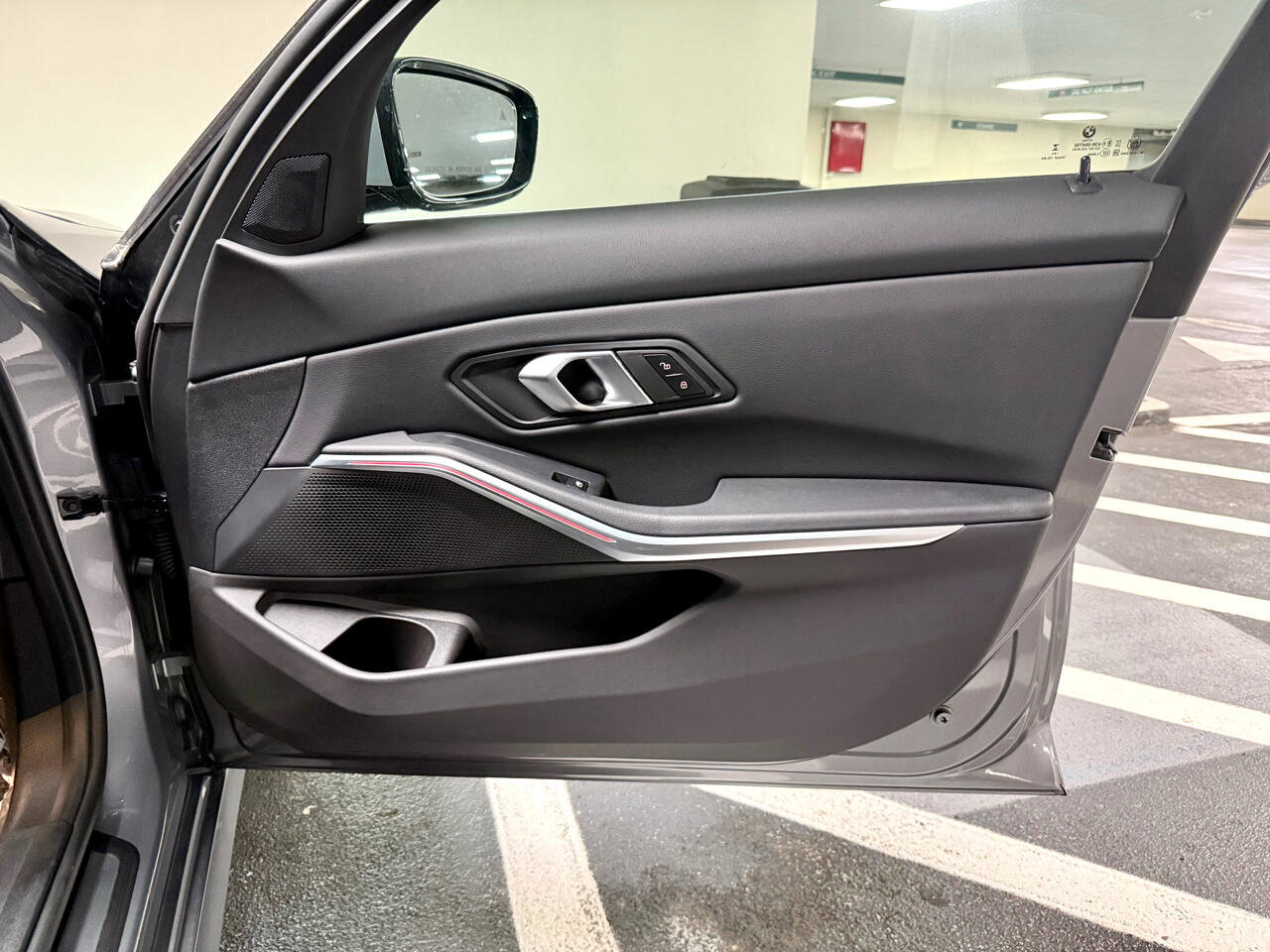 Used 2024 BMW 330i xDrive Sedan w/ Convenience Package image 37