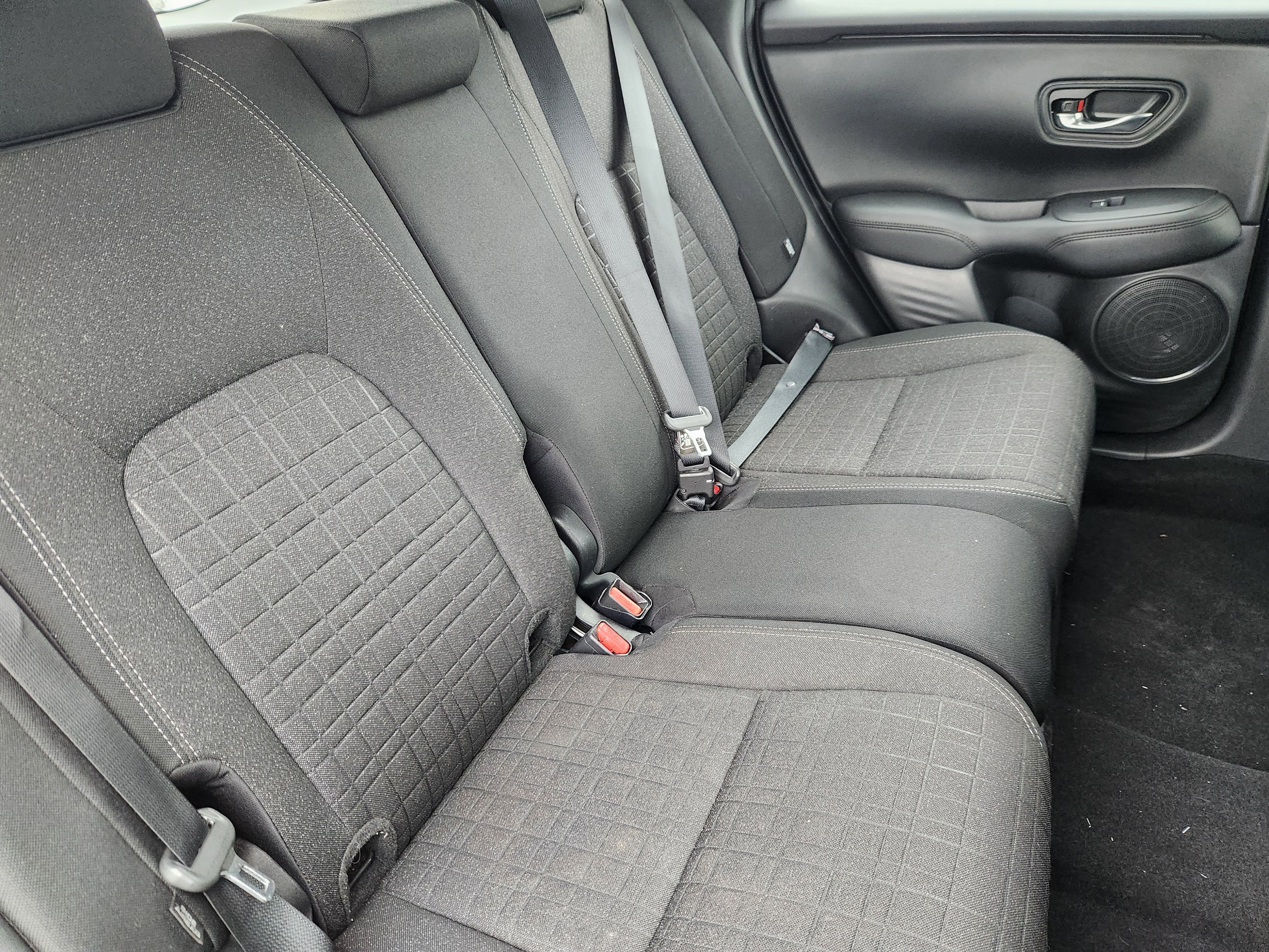 Used 2023 Honda HR-V LX image 15