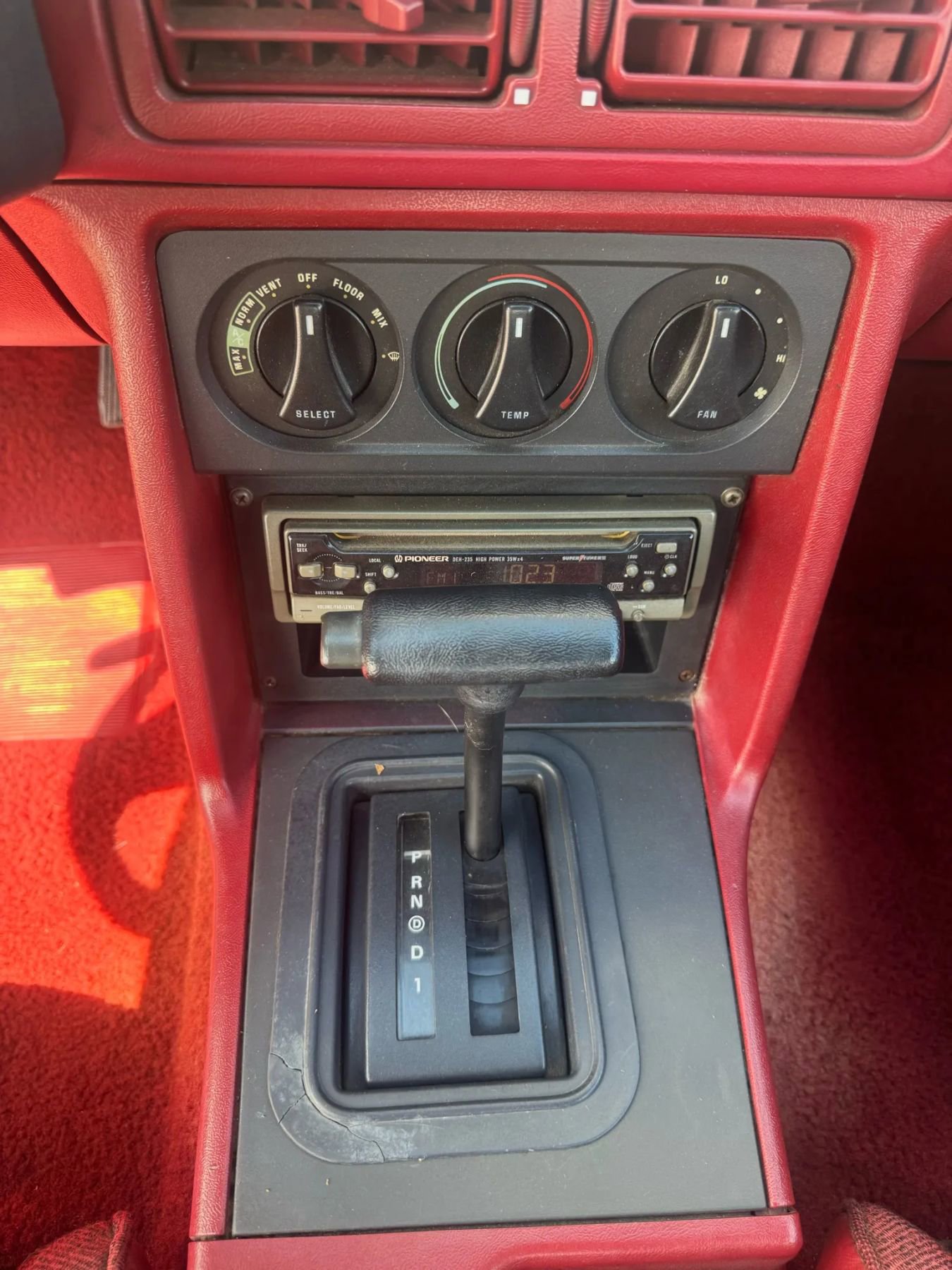 Used 1989 Ford Mustang LX RWD image 11