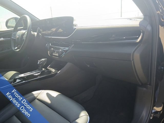 Used 2024 Buick Envista Sport Touring w/ Convenience I Package FWD image 15