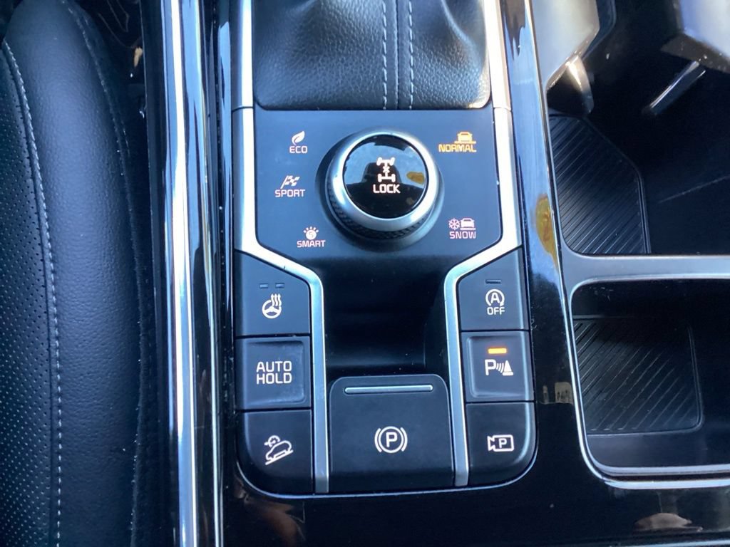 Certified 2024 Kia Sorento SX Prestige AWD/4WD image 29