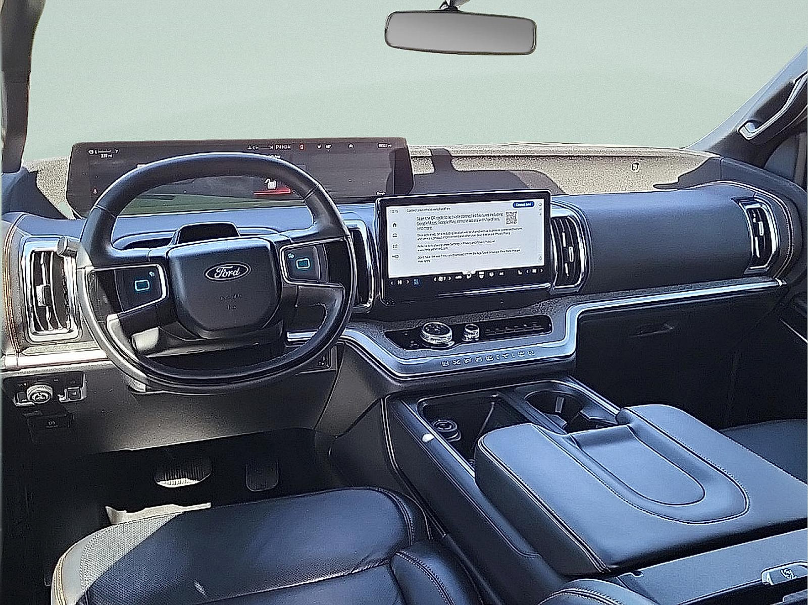 Used 2025 Ford Expedition Tremor AWD/4WD image 17