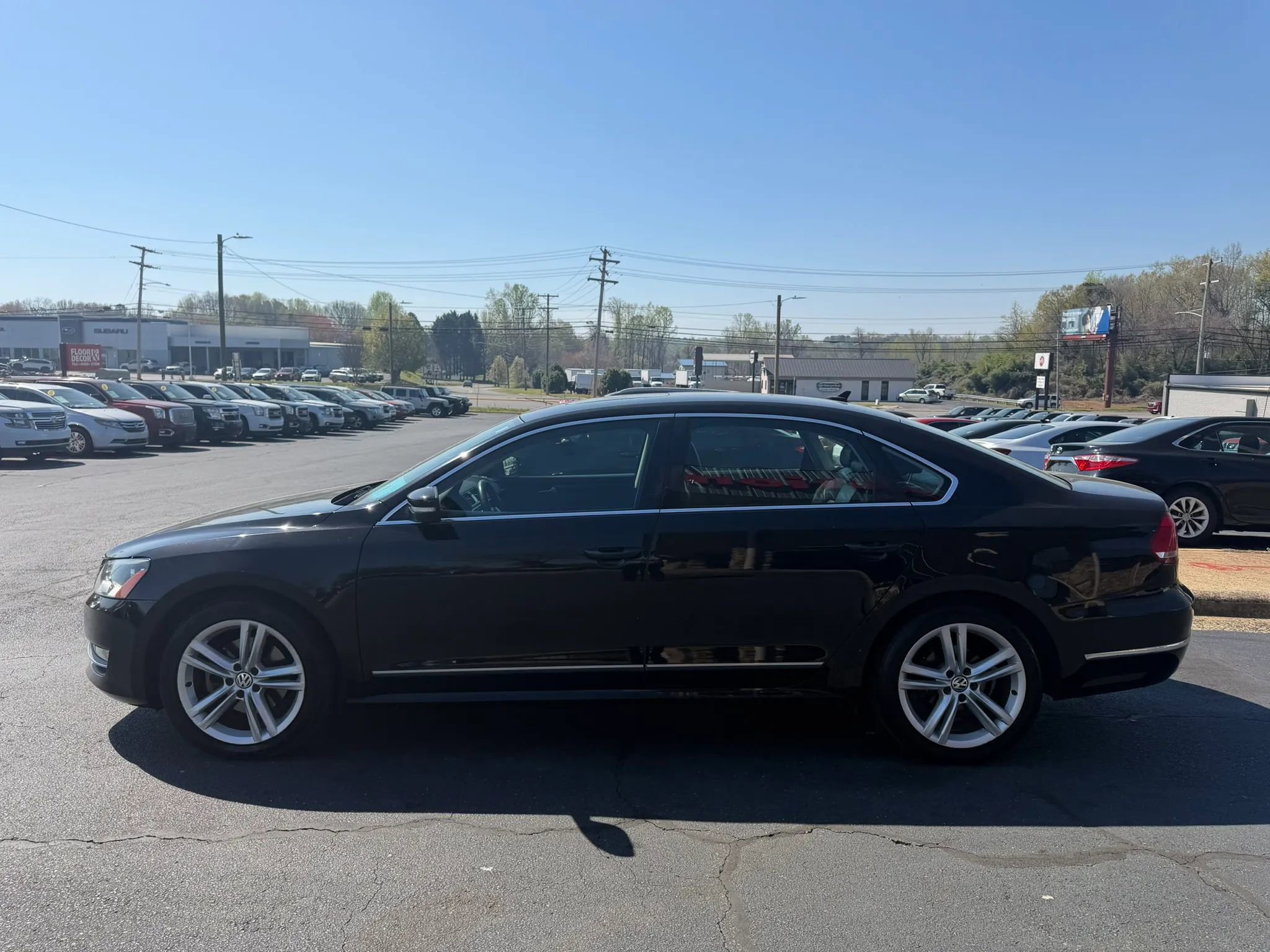 Used 2015 Volkswagen Passat TDI SEL Premium image 4