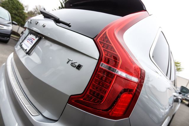 Used 2018 Volvo XC90 T6 Momentum w/ Convenience Package image 41