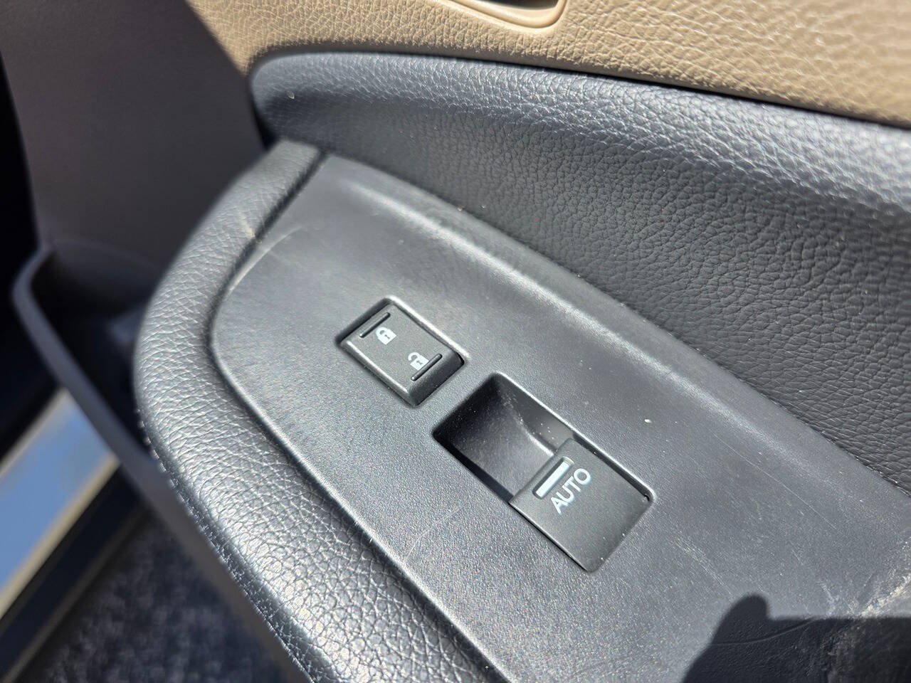Used 2017 Honda Pilot EX-L image 38