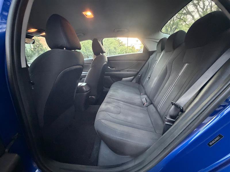 Used 2023 Hyundai Elantra SEL FWD image 26
