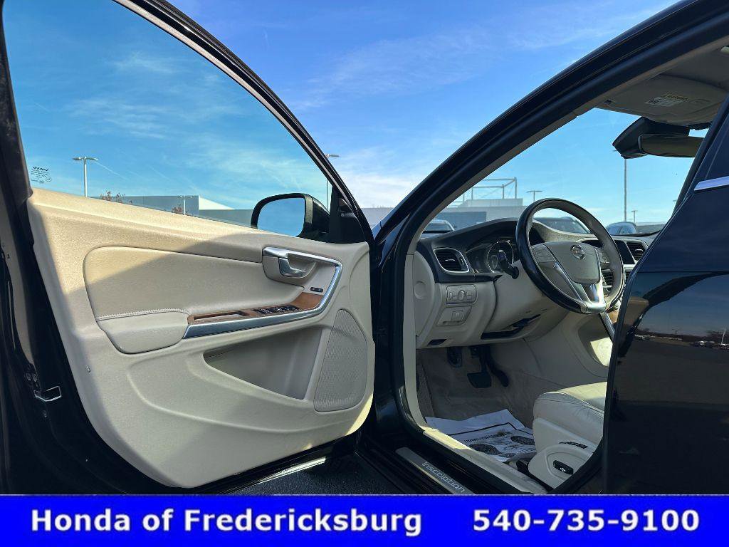 Used 2016 Volvo S60 T5 Premier image 30