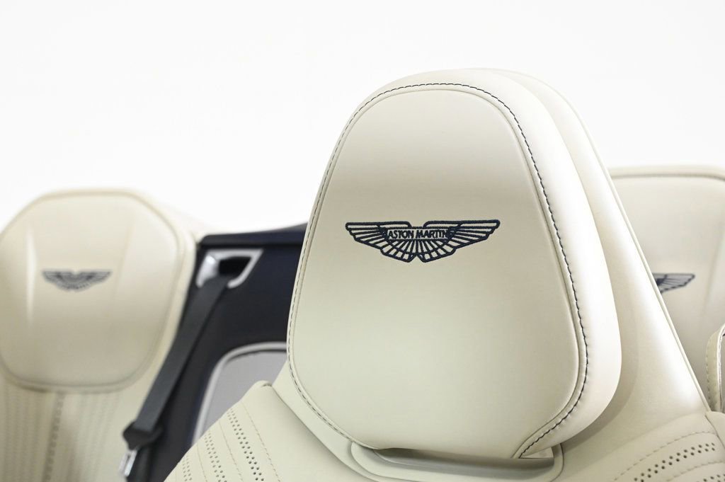 Used 2022 Aston Martin DB11 Volante image 20