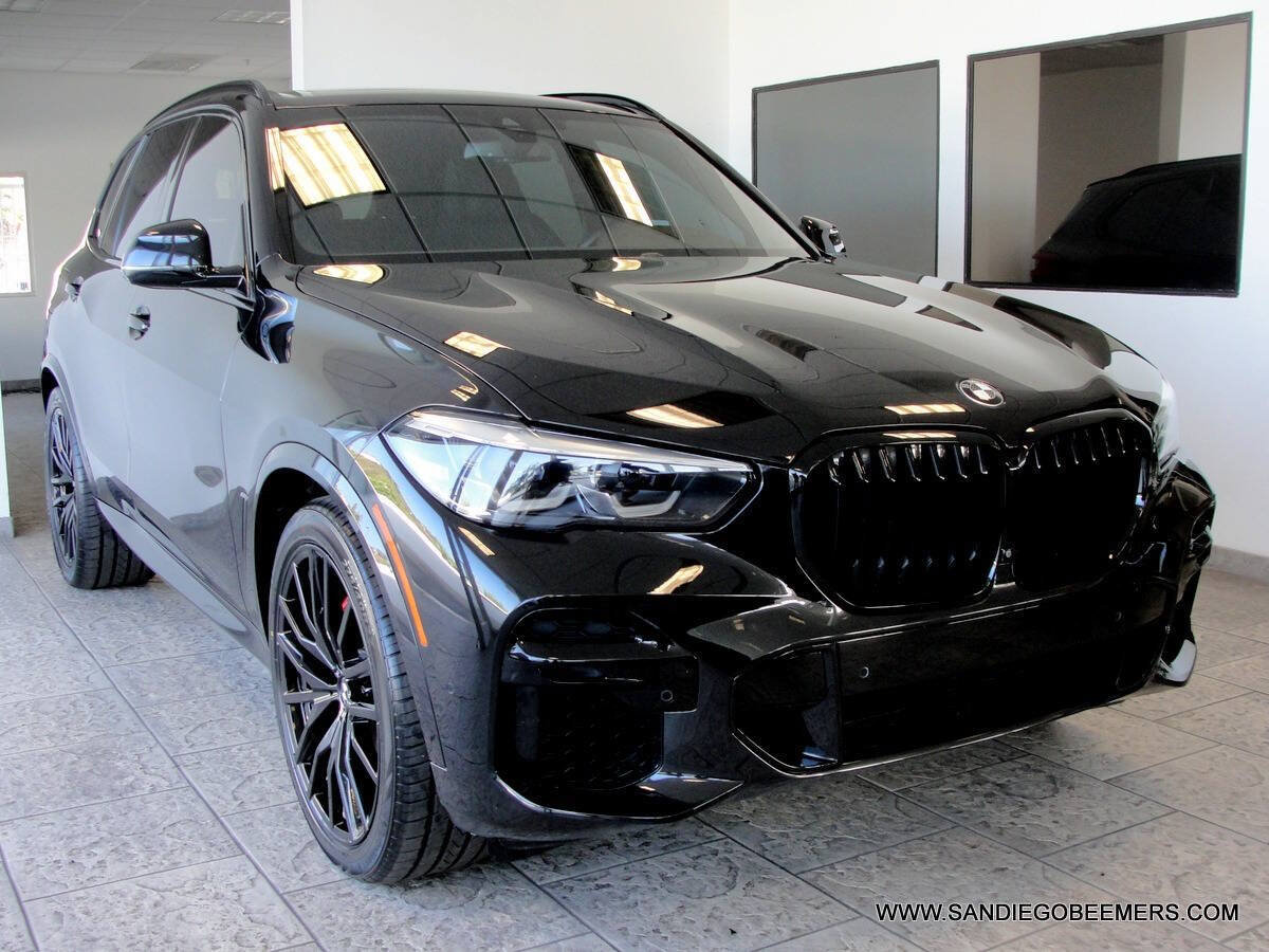 Used 2022 BMW X5 xDrive40i w/ M Sport Package AWD/4WD image 54