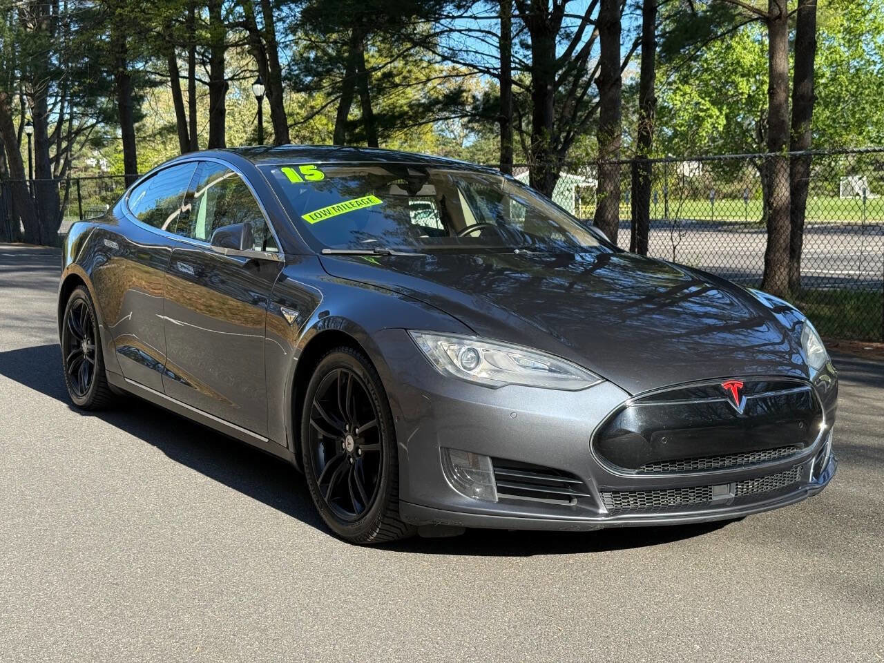Used 2015 Tesla Model S 70D AWD/4WD image 3