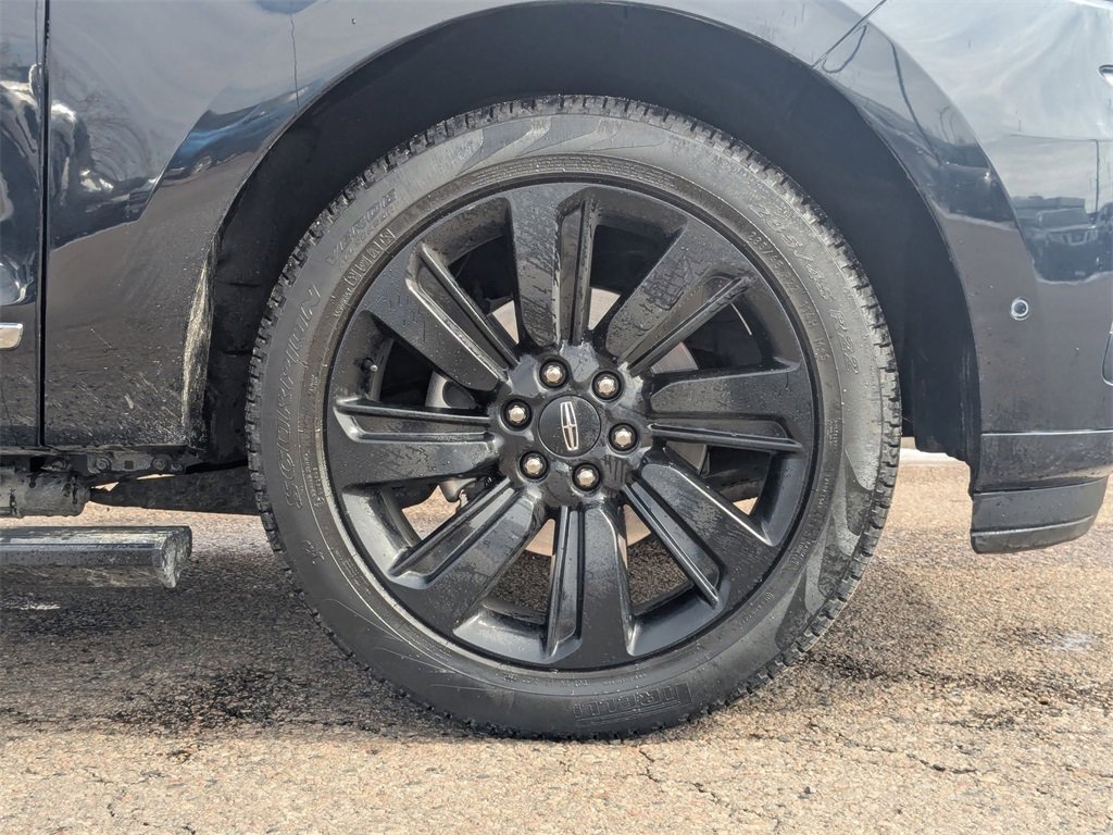 Used 2022 Lincoln Navigator L Reserve image 30