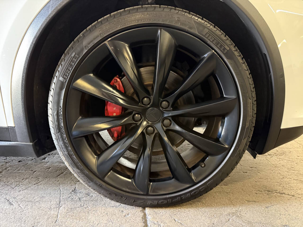 Used 2020 Tesla Model X Performance AWD/4WD image 34