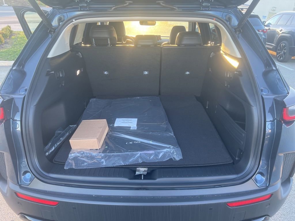 New 2026 MAZDA CX-50 AWD 2.5 Hybrid w/ Premium Pkg image 15