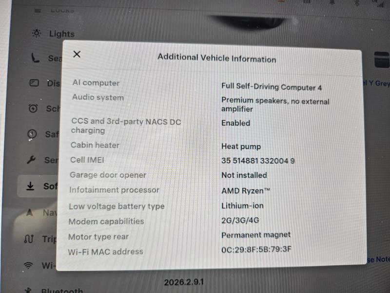 Used 2025 Tesla Model Y Long Range RWD image 4