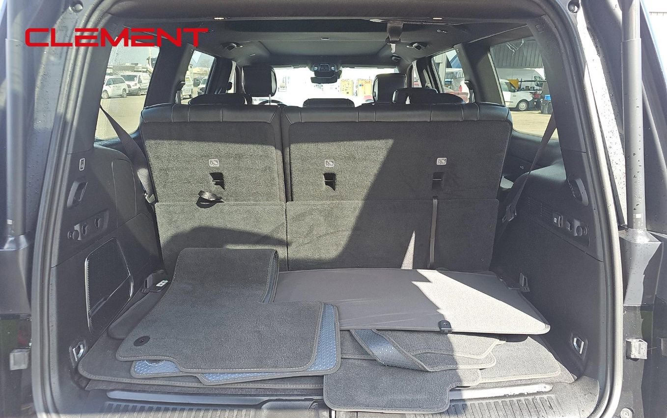 Used 2024 Jeep Wagoneer 2WD w/ Premium Group I image 22