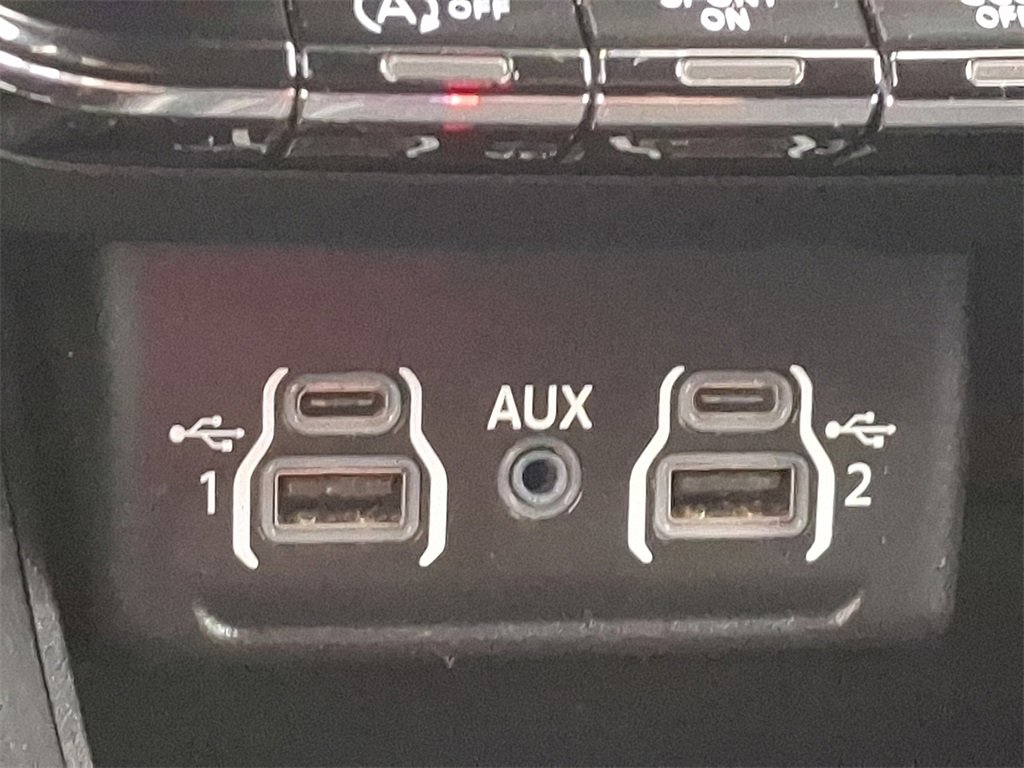 Used 2022 Dodge Durango GT image 23