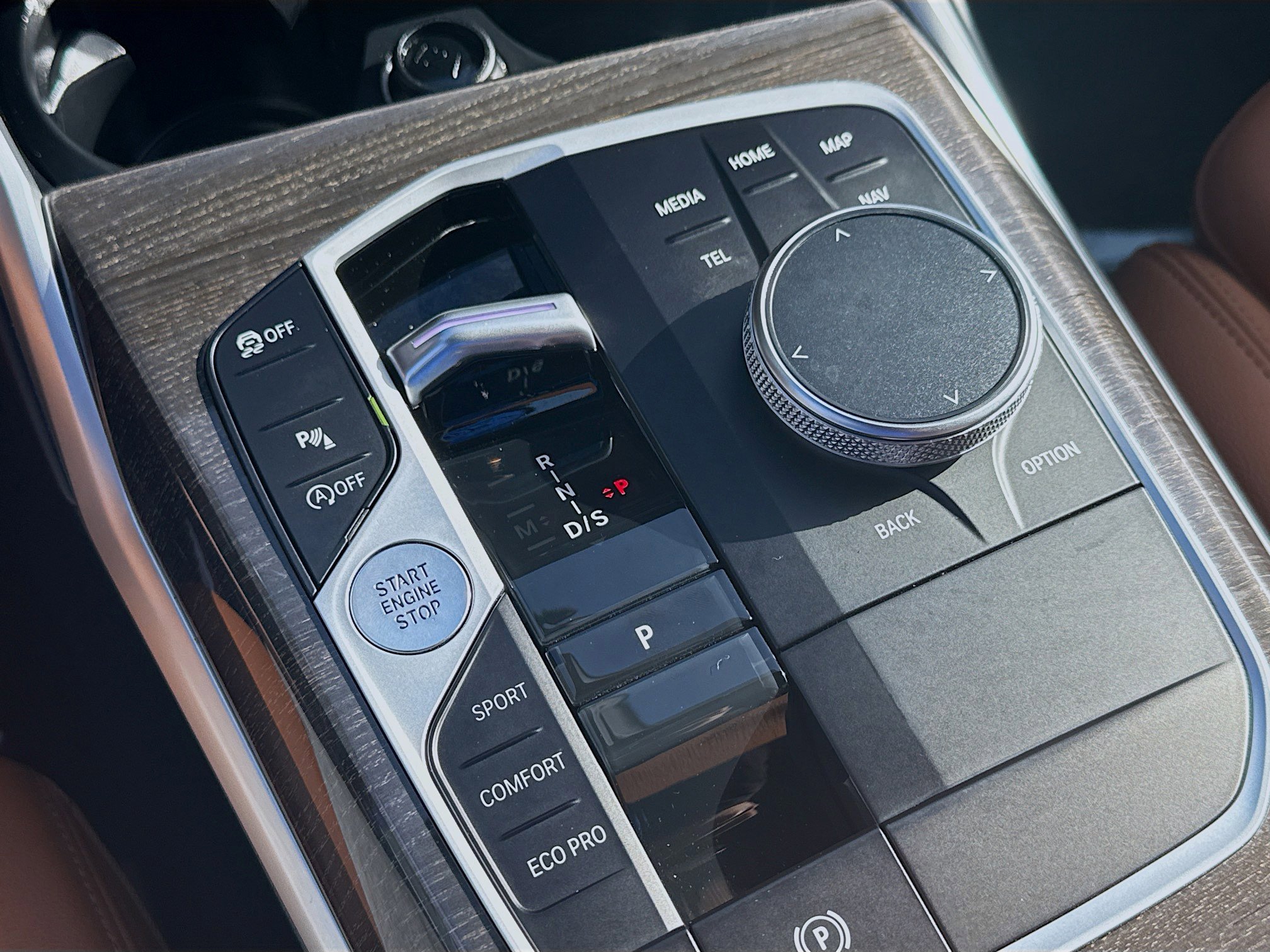 Used 2023 BMW 330i Sedan w/ Driving Assistance Package image 16