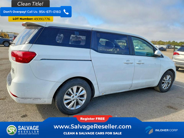 Used 2017 Kia Sedona L FWD image 4