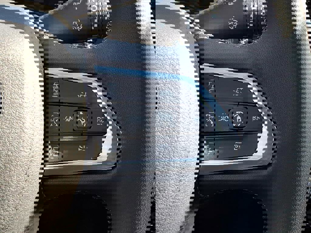 New 2026 Jeep Compass Limited image 14