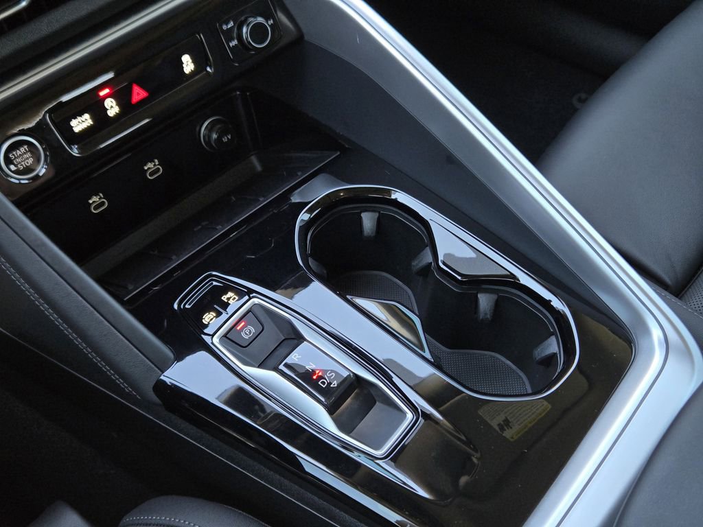 Certified 2025 Audi Q5 Premium Plus image 25