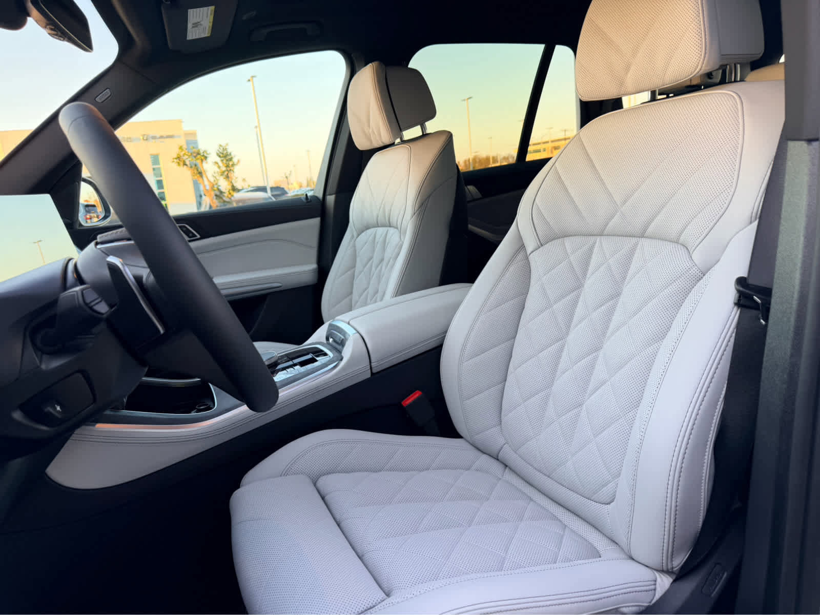 New 2026 BMW X5 xDrive40i AWD/4WD image 13