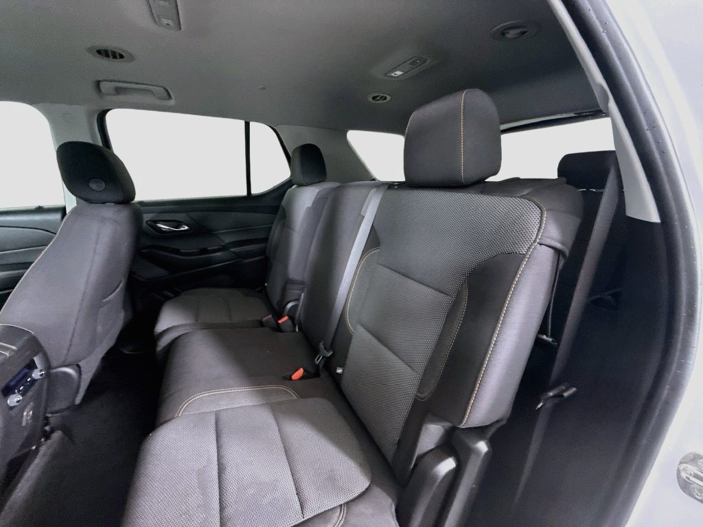 Used 2019 Chevrolet Traverse LT FWD image 24