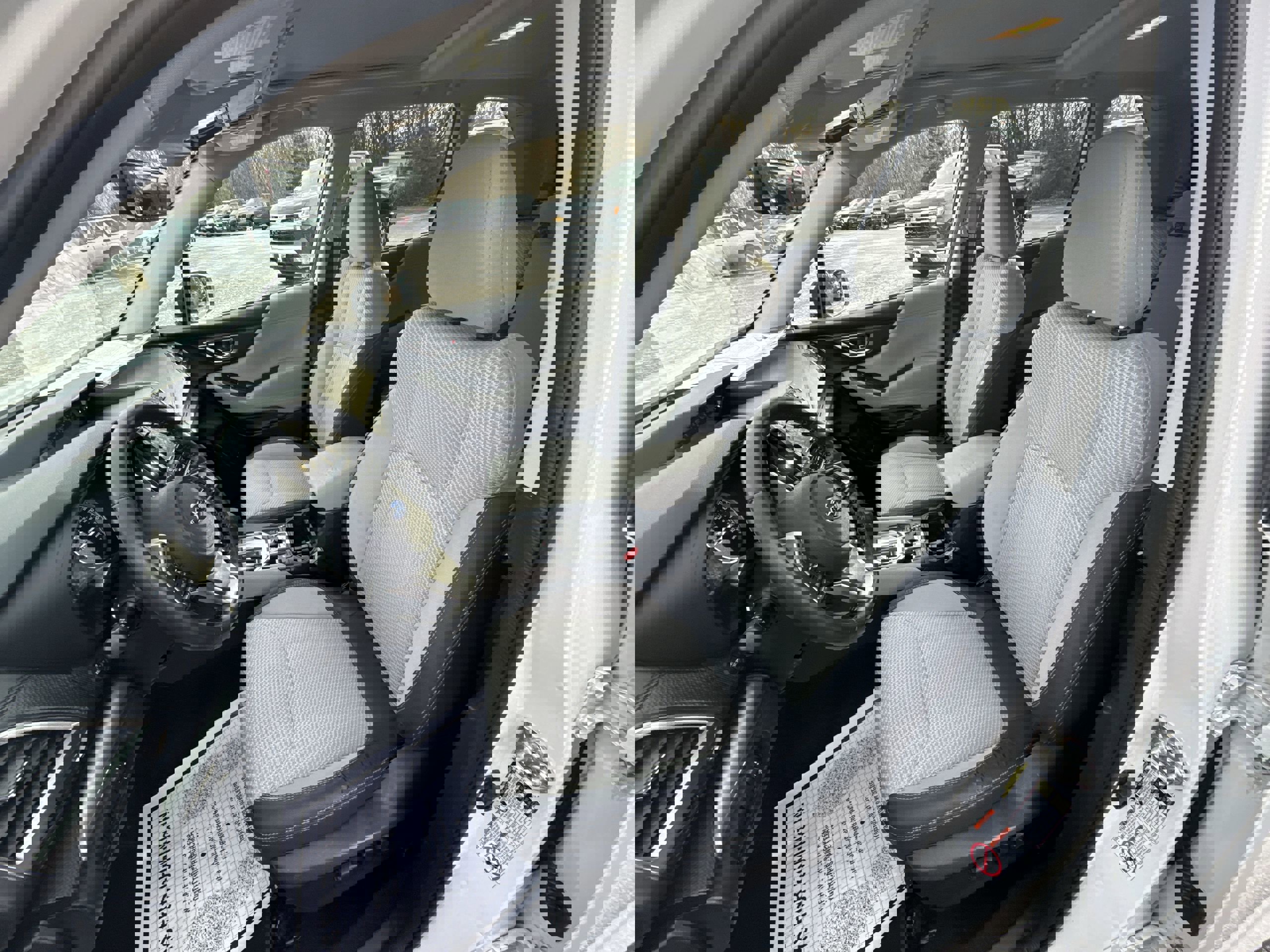 Used 2019 Subaru Forester Premium w/ All-Weather Package image 20