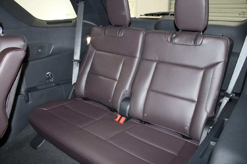 New 2026 Ford Explorer Platinum RWD image 27