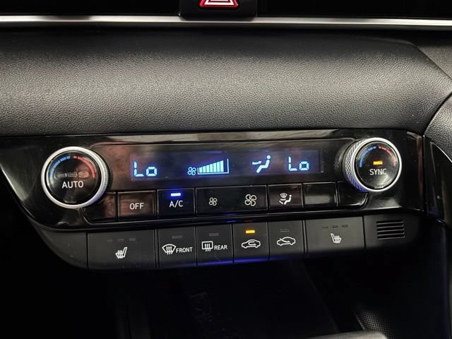 Used 2021 Hyundai Elantra SEL w/ Convenience + Premium Package FWD image 22